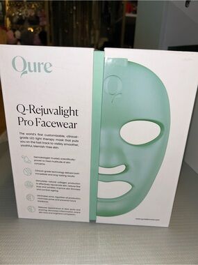 New Qure Rejuvalight Pro Facewear Mask